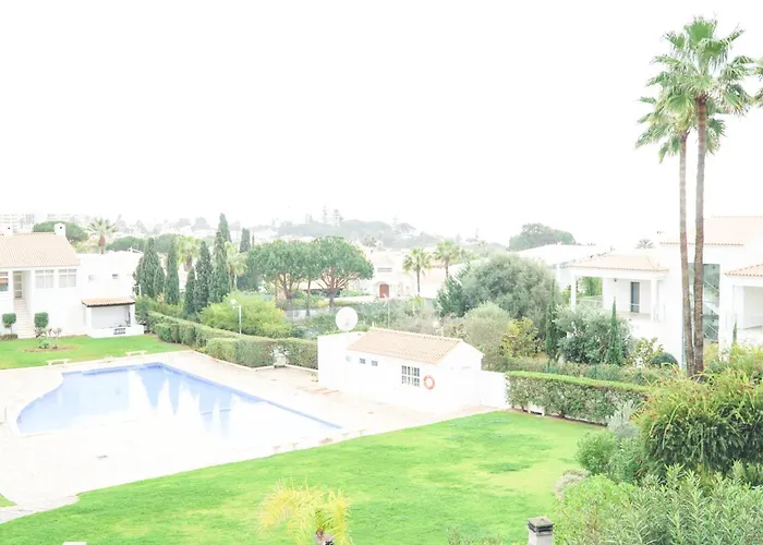 Lydika I אלבופיירה